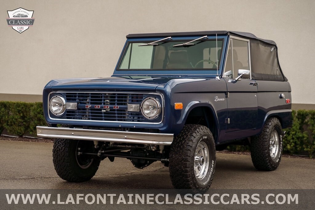 Ford-Bronco-1976-SUV-3