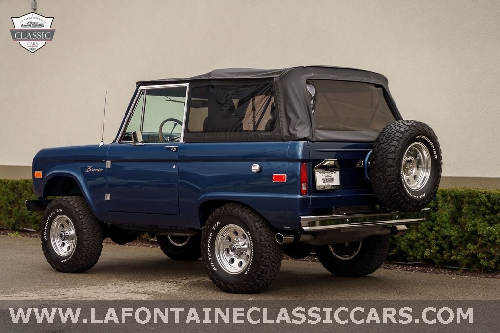 Ford-Bronco-1976-SUV-4