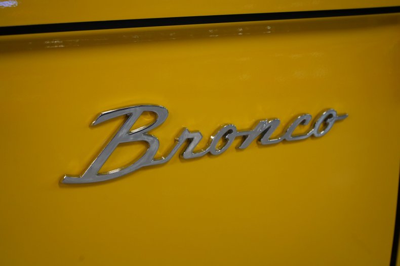 Ford-Bronco-1976-Yellow-Black-11