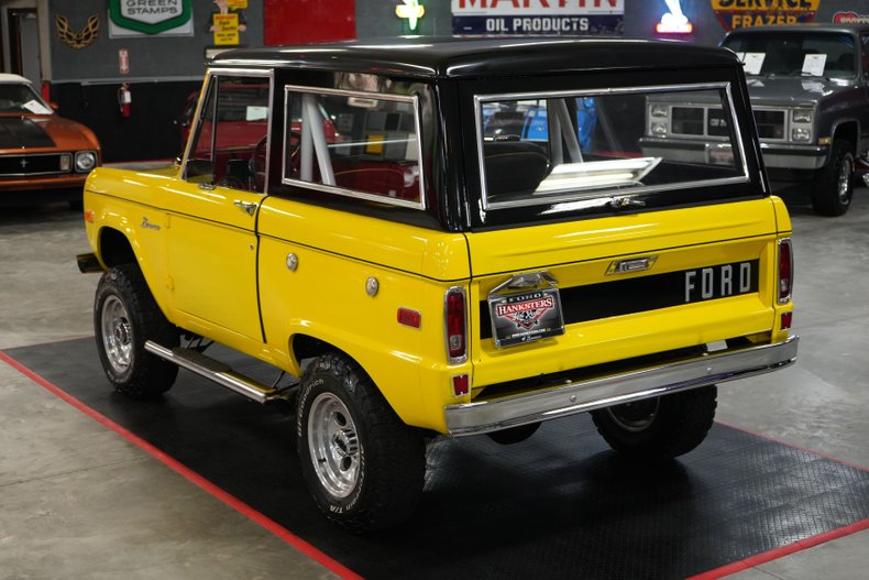 Ford-Bronco-1976-Yellow-Black-27