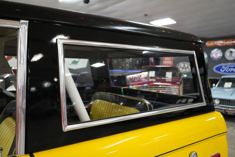 Ford-Bronco-1976-Yellow-Black-9