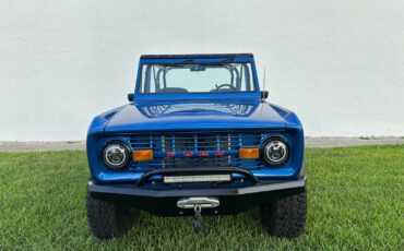 Ford-Bronco-1977-1