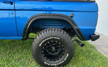 Ford-Bronco-1977-14