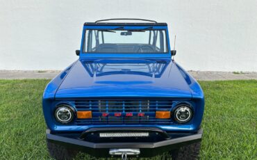 Ford-Bronco-1977-2