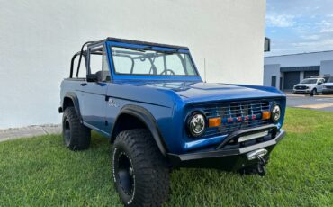 Ford-Bronco-1977-3