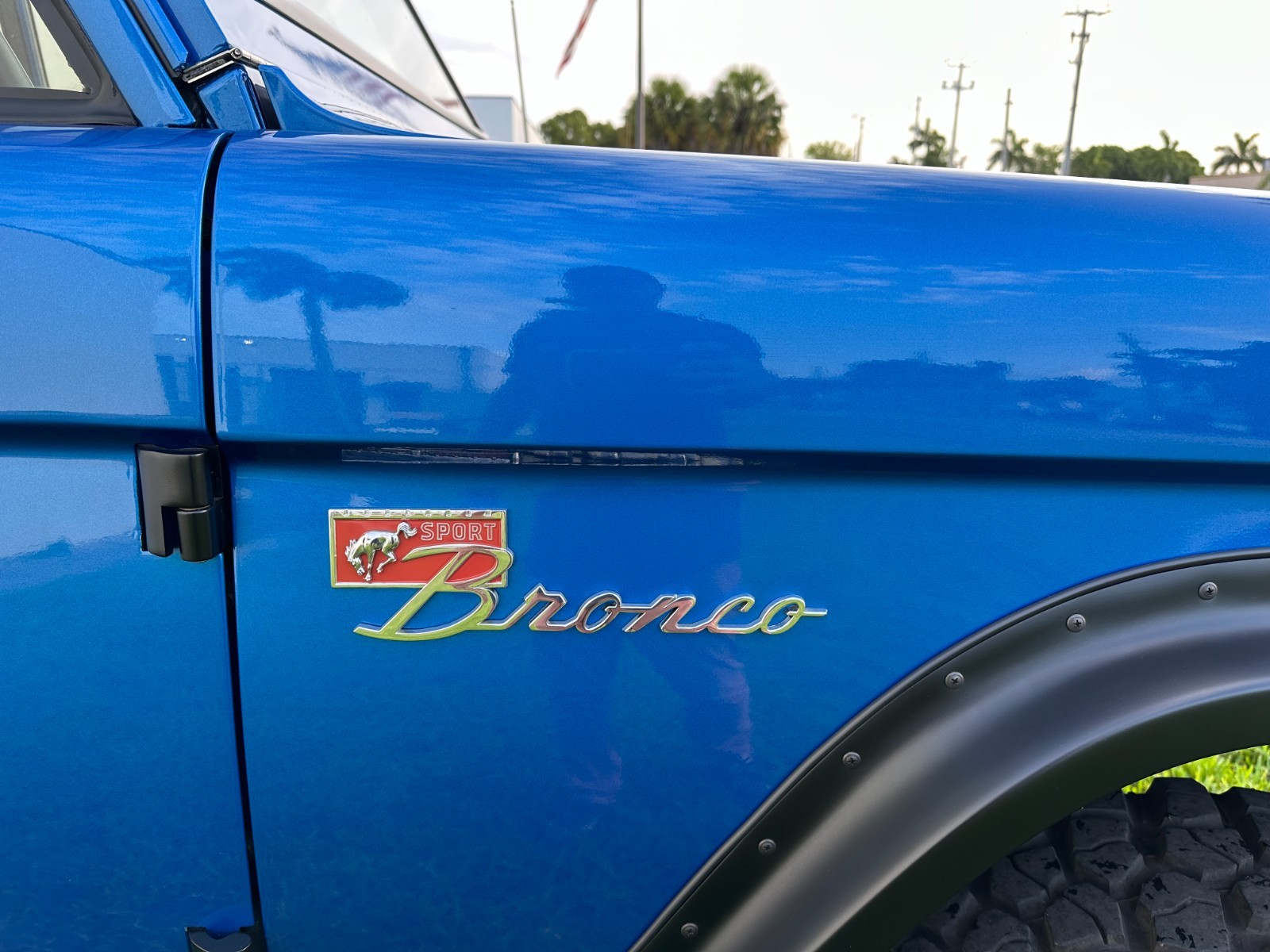 Ford-Bronco-1977-7