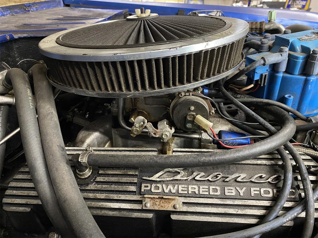 Ford-Bronco-1977-Blue-Black-23