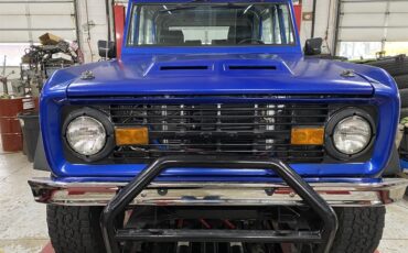 Ford-Bronco-1977-Blue-Black
