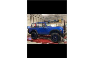 Ford-Bronco-1977-Blue-Black-5