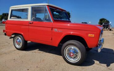 Ford-Bronco-1977-Bright-RedWimbledon-1