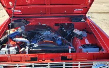 Ford-Bronco-1977-Bright-RedWimbledon-14
