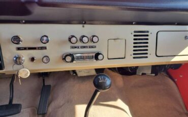 Ford-Bronco-1977-Bright-RedWimbledon-15