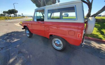 Ford-Bronco-1977-Bright-RedWimbledon-2