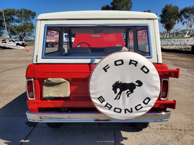 Ford-Bronco-1977-Bright-RedWimbledon-24