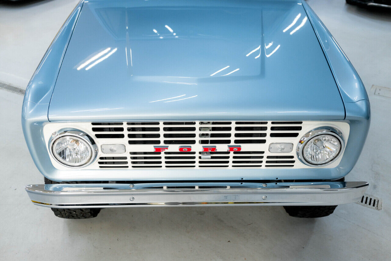 Ford-Bronco-1977-SUV-15