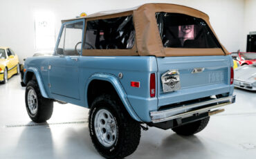 Ford-Bronco-1977-SUV-5