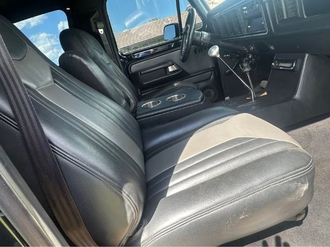 Ford-Bronco-1978-Black-Black-11