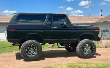 Ford-Bronco-1978-Black-Black-16
