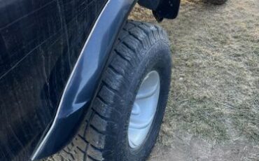 Ford-Bronco-1978-Black-Red-1