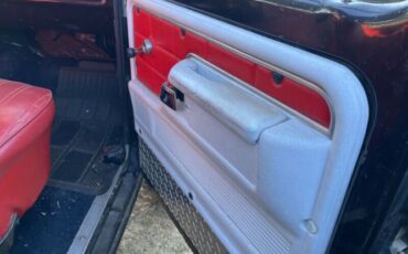 Ford-Bronco-1978-Black-Red-7
