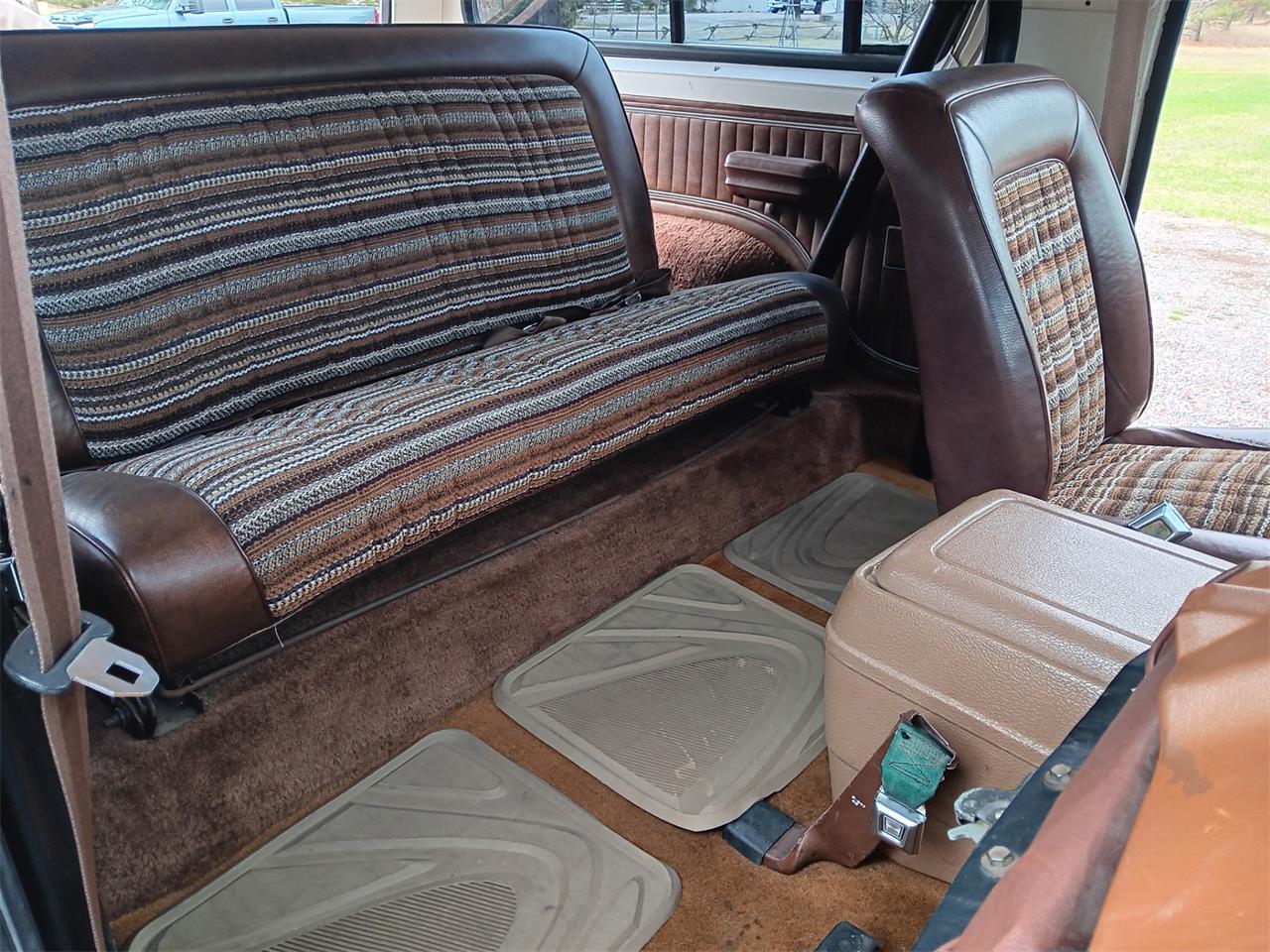 Ford-Bronco-1978-Brown-Brown-7