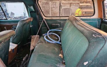 Ford-Bronco-1978-Green-Green