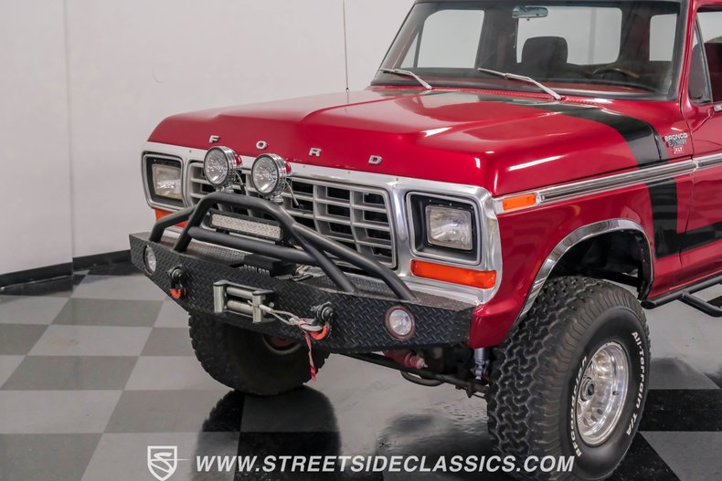 Ford-Bronco-1978-Maroon-Red-3
