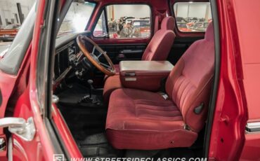 Ford-Bronco-1978-Maroon-Red-31