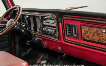 Ford-Bronco-1978-Maroon-Red-33