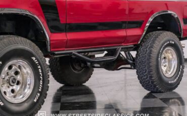 Ford-Bronco-1978-Maroon-Red-41
