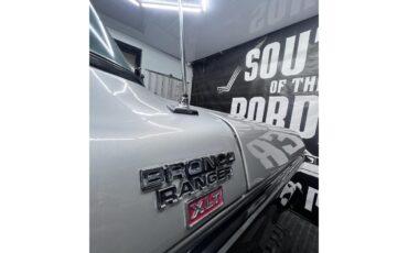 Ford-Bronco-1978-TWO-TONE-GREY-BLACK-1
