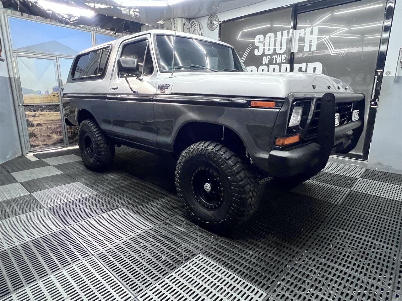 Ford-Bronco-1978-TWO-TONE-GREY-BLACK-17