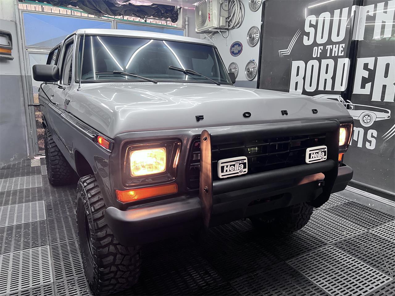 Ford-Bronco-1978-TWO-TONE-GREY-BLACK-19