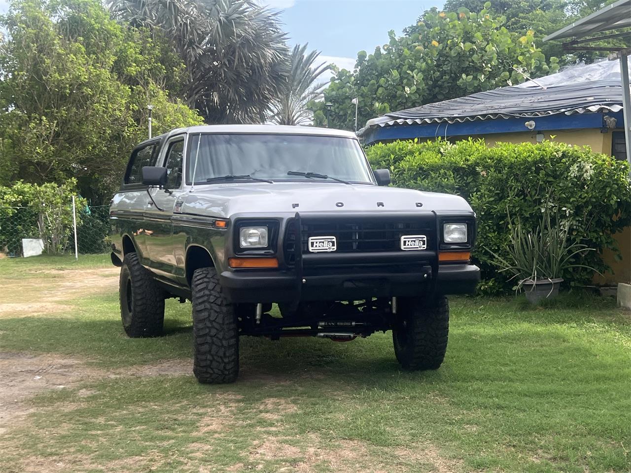 Ford-Bronco-1978-TWO-TONE-GREY-BLACK-52