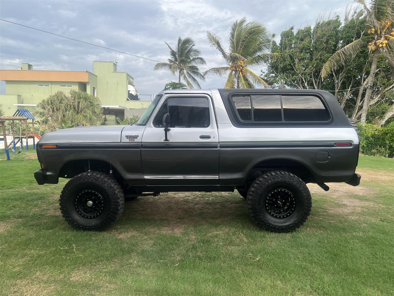 Ford-Bronco-1978-TWO-TONE-GREY-BLACK-53