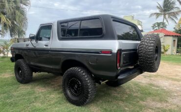 Ford-Bronco-1978-TWO-TONE-GREY-BLACK-54