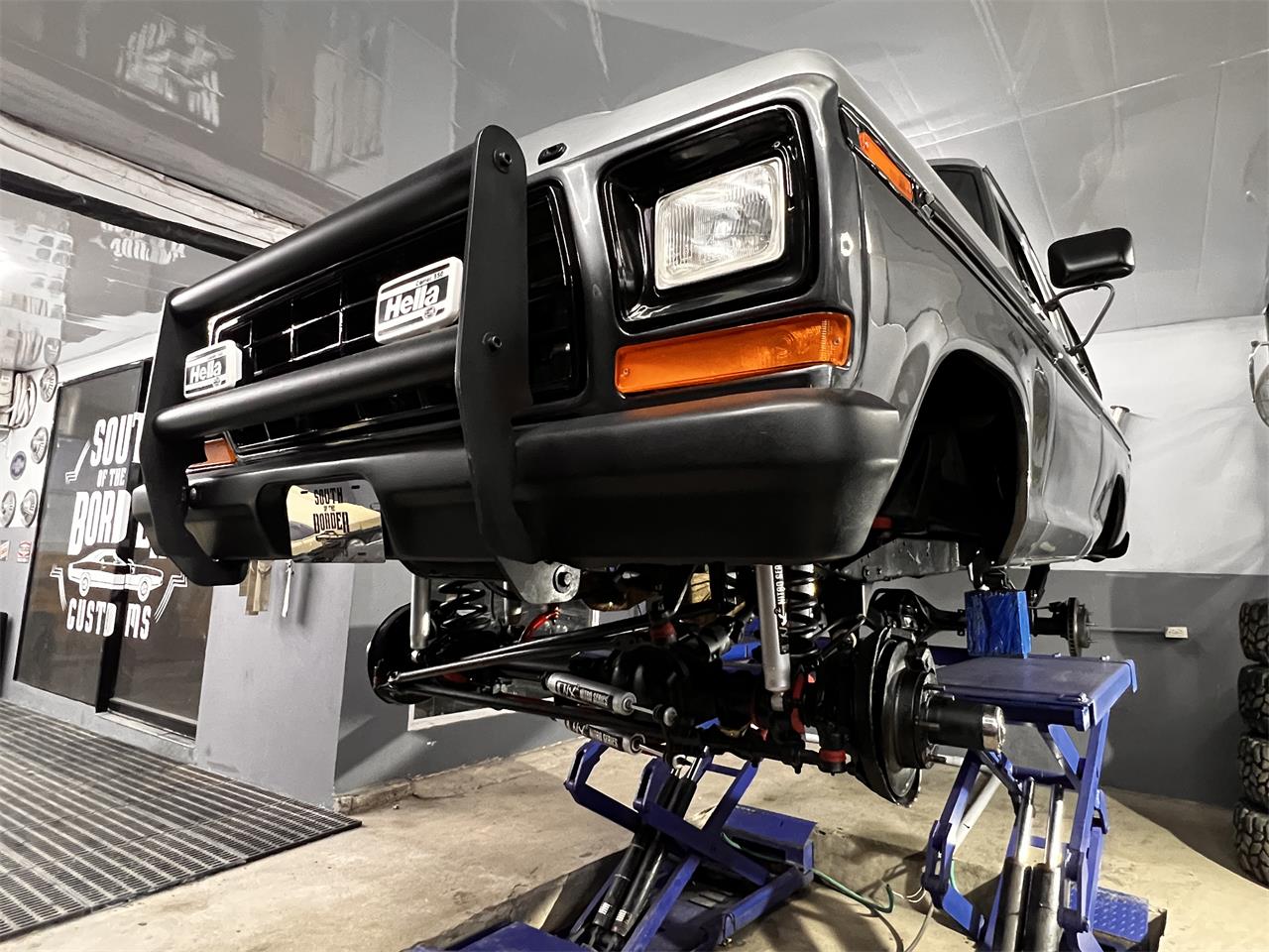 Ford-Bronco-1978-TWO-TONE-GREY-BLACK-69