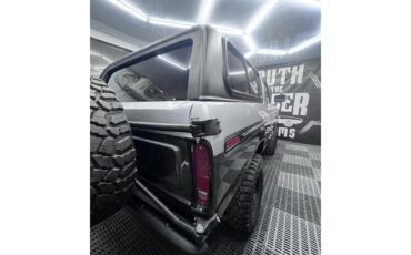 Ford-Bronco-1978-TWO-TONE-GREY-BLACK-95