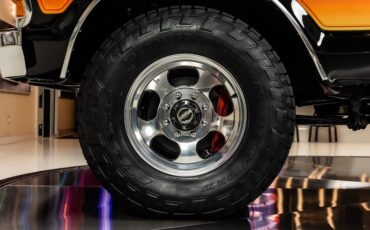 Ford-Bronco-1979-Black-Black-ampamp-Gray-10