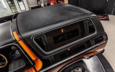 Ford-Bronco-1979-Black-Black-ampamp-Gray-33