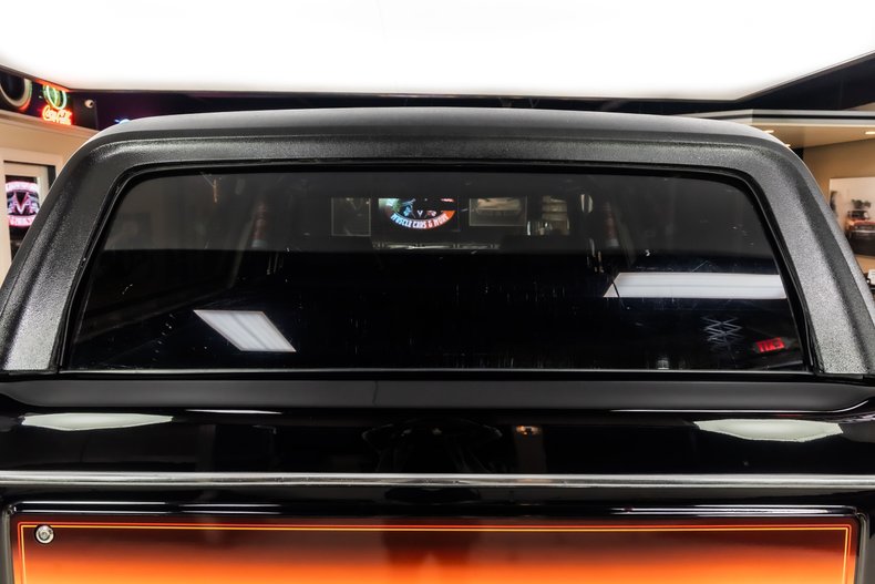 Ford-Bronco-1979-Black-Black-ampamp-Gray-40