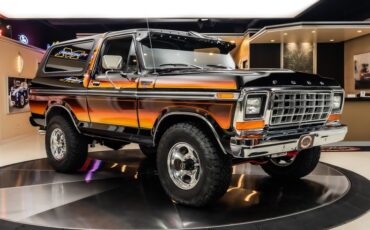 Ford-Bronco-1979-Black-Black-ampamp-Gray-6