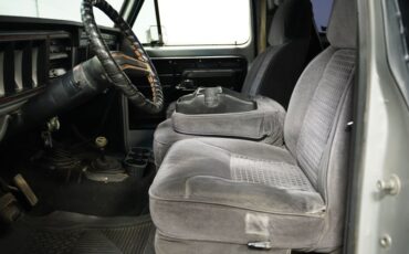 Ford-Bronco-1979-Black-Gray-1