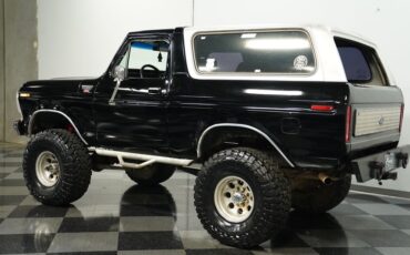 Ford-Bronco-1979-Black-Gray-16