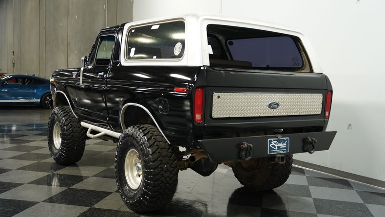 Ford-Bronco-1979-Black-Gray-17