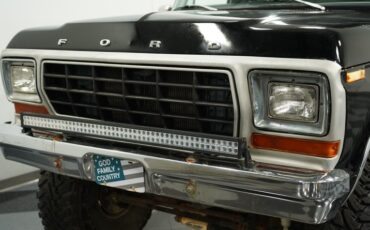 Ford-Bronco-1979-Black-Gray-28