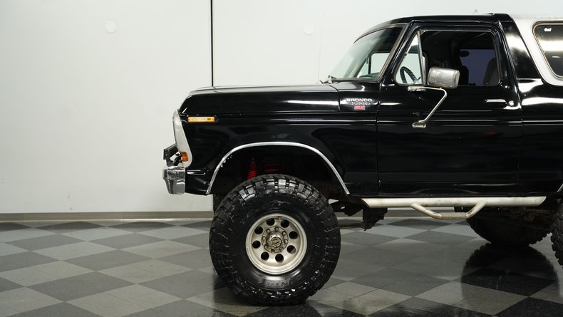 Ford-Bronco-1979-Black-Gray-30