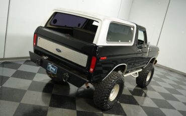 Ford-Bronco-1979-Black-Gray-33