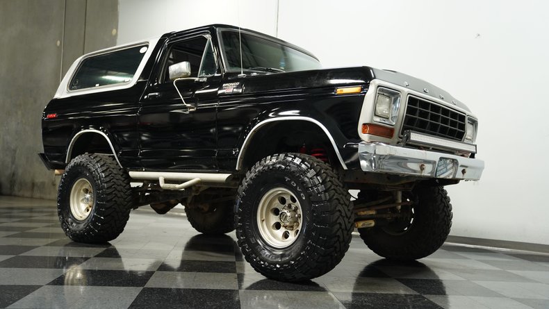 Ford-Bronco-1979-Black-Gray-38