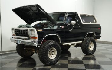Ford-Bronco-1979-Black-Gray-39